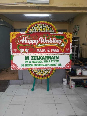 Papan Bunga di Utan Kayu Utara