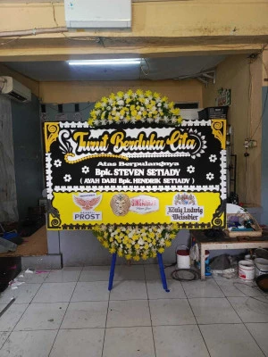 Papan Bunga di Utan Kayu Utara