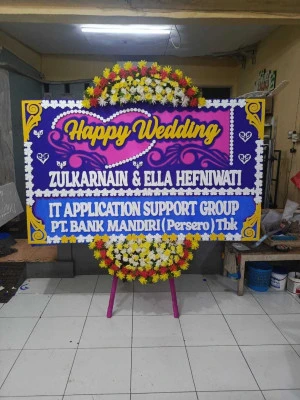 Papan Bunga di Utan Kayu Utara