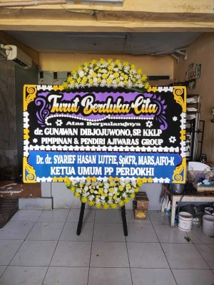 Papan Bunga di Utan Kayu Utara